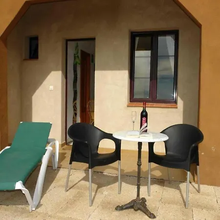 Apartamento Herrero 3 - A48622 Los Menores
